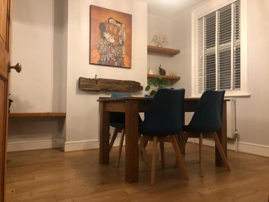 Gloucester Rd 2 Mins Away - Fab, New, Trendy House Bristol Exteriér fotografie